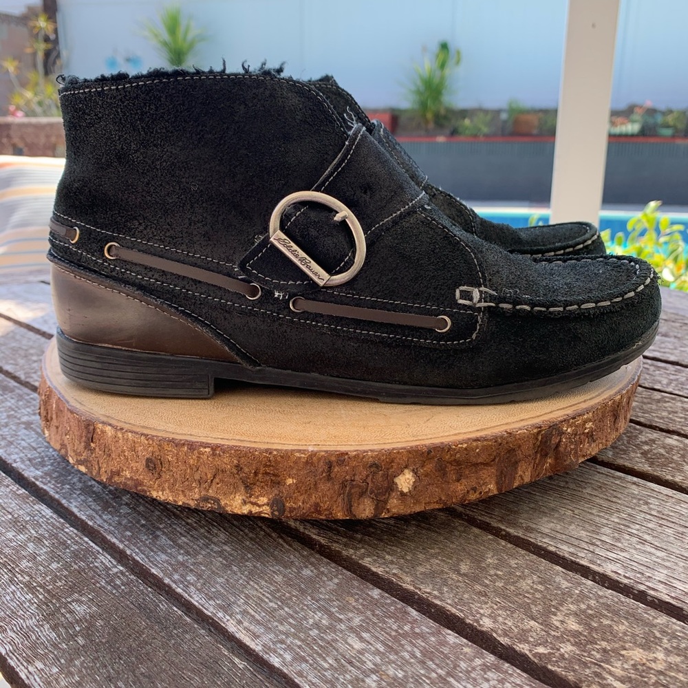 Eddie Bauer leather ankle bootie fleece lined